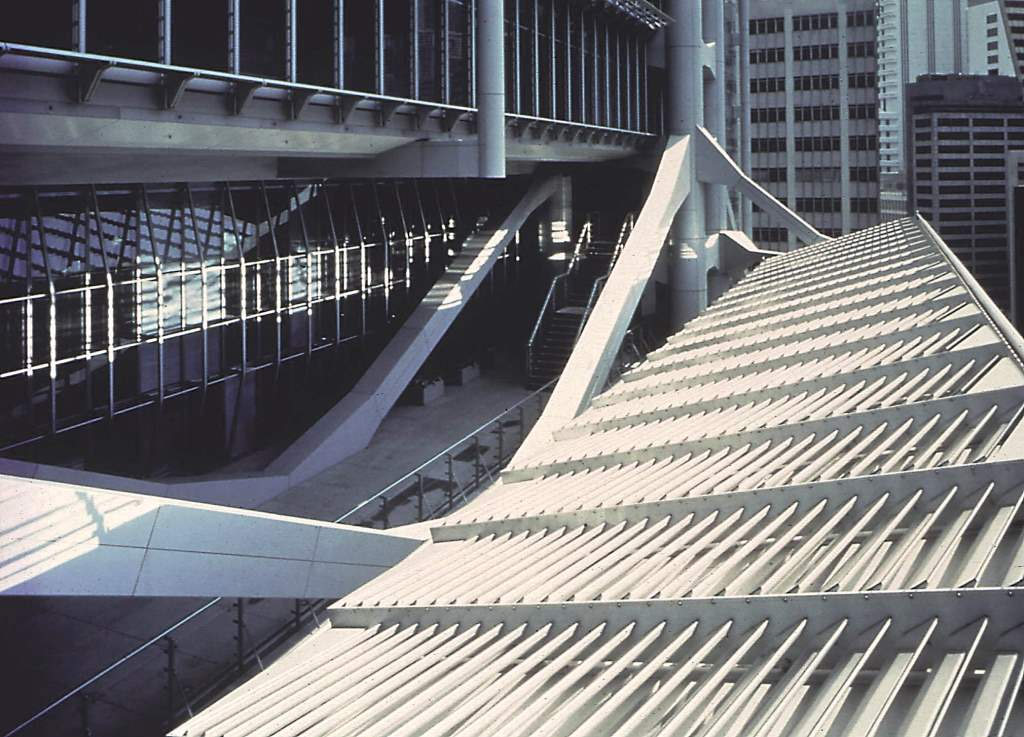 1986-lichtschaufel-hsbc-hong-kong-bank-bartenbach-03
