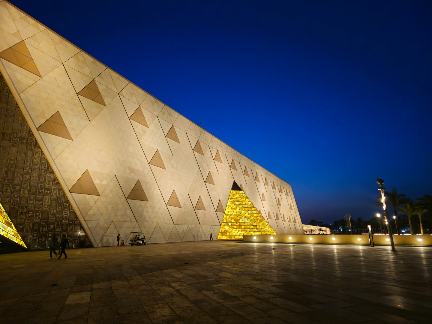 Grand Egyptian Museum Exhibition Lighting