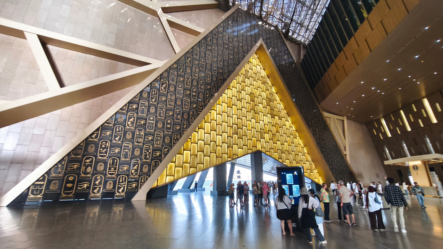 Grand Egyptian Museum Exhibition Lighting